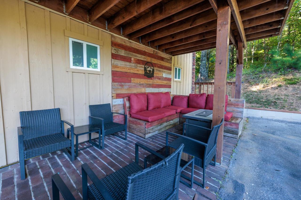 Happy Trails - Cobbly Nob Resort Home Gatlinburg Exterior foto